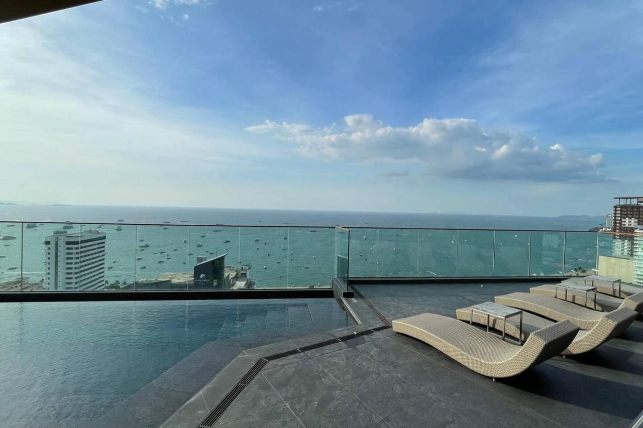 Apartment Edge Seaside Luxury Stylish Steps Away From *