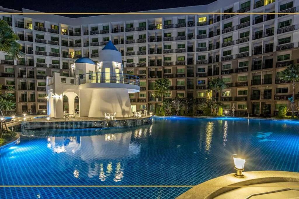 Apartment Arcadia市中心 超大泳池 一室套房 风月步行街中心区域 Pattaya