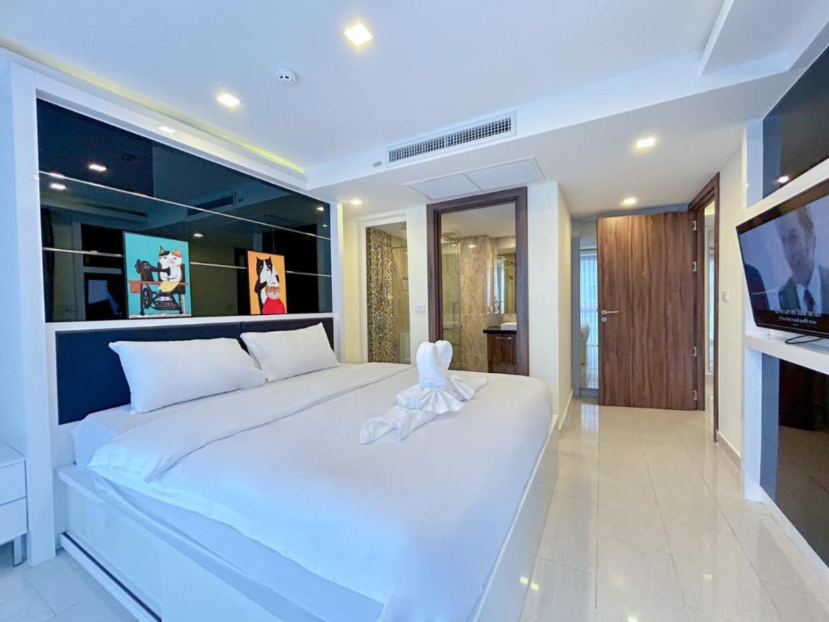 Grand Avenue Apartment *