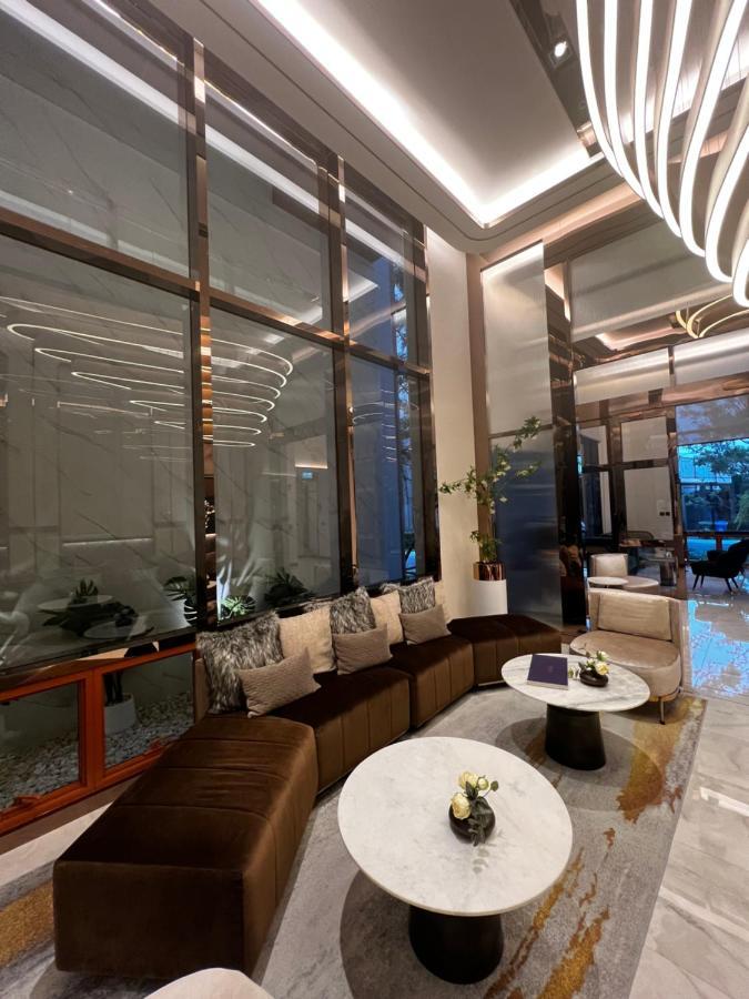 Once Apartment *