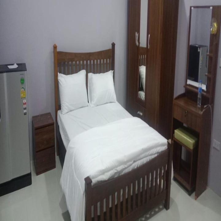 Tulsi At Walking Street Hotel Pattaya