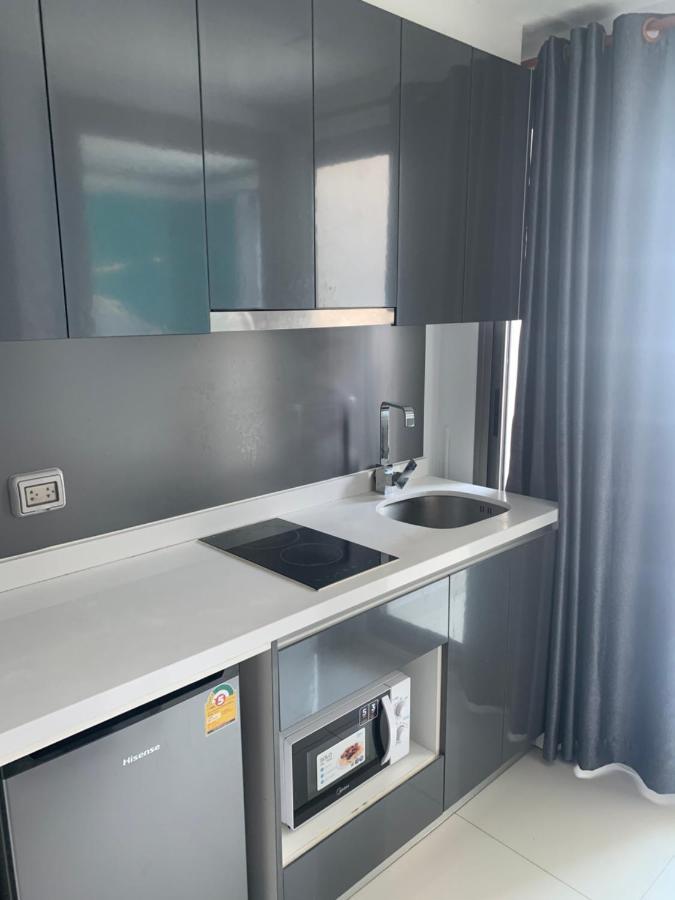 High Floor Arcadia: Pool View Near Walking Street