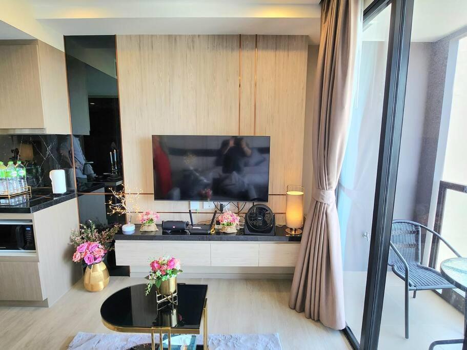 Luxury With Sea View. *