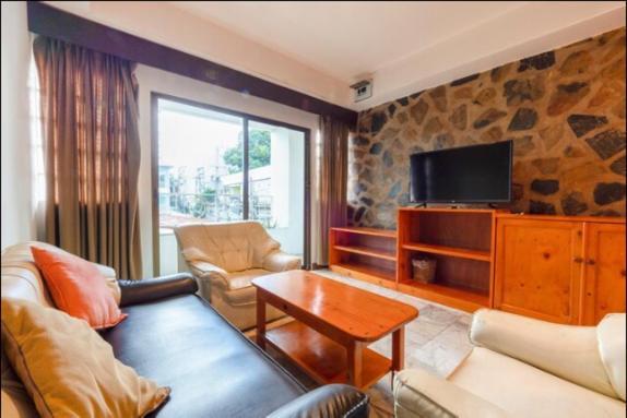 Hotel 21