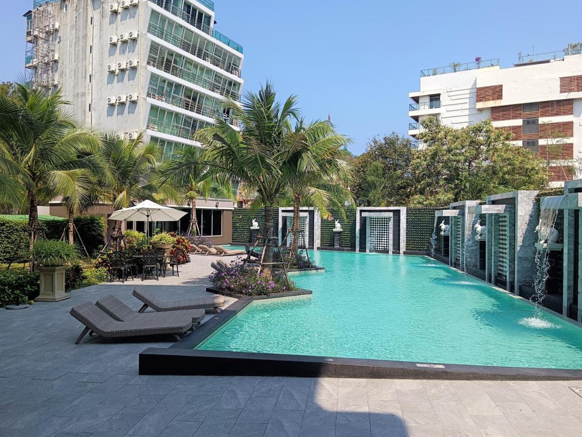 Arcadia Center Pattaya