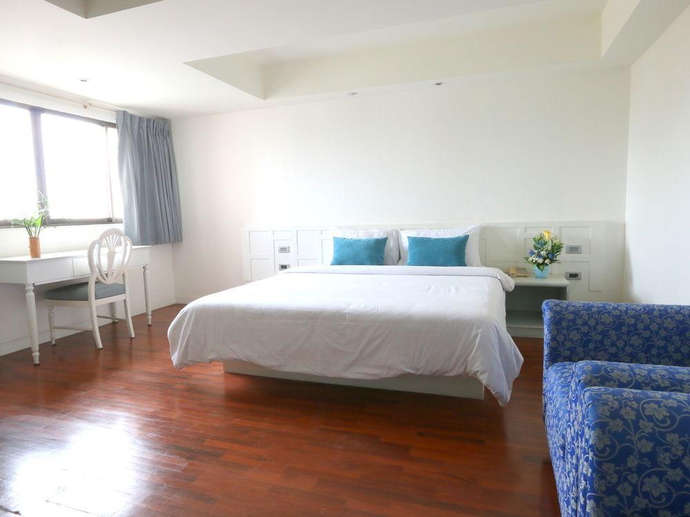 Hotel Cloudotel Walking Street Pattaya