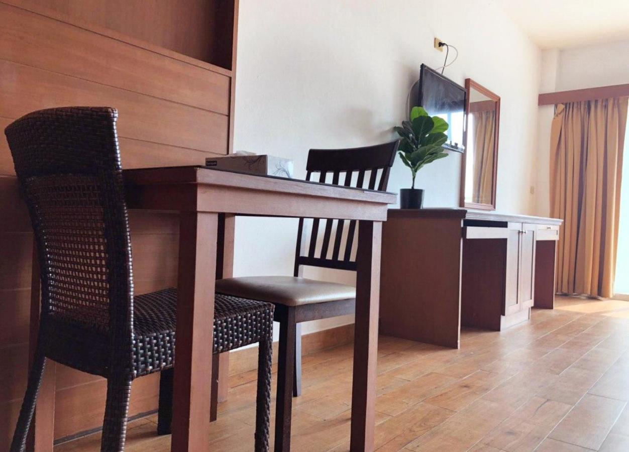 Apartment Walking Street Side View Talay 6