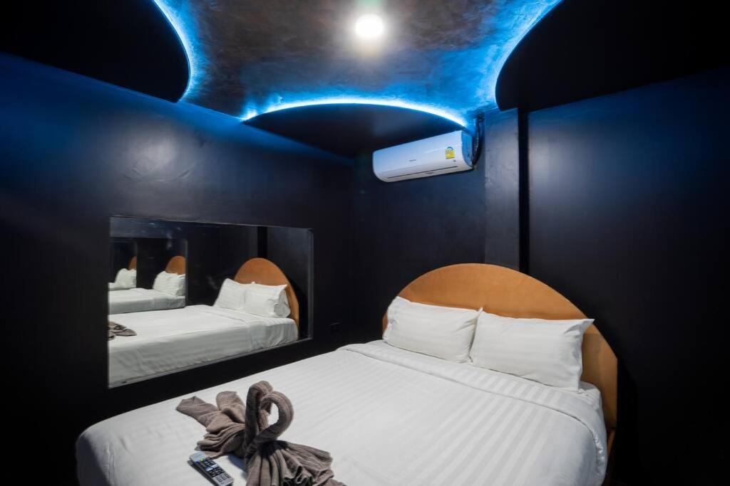 Buakhao Center 5 Bedroom Villa *