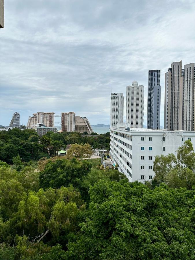 Apartment Garden Tropicana Naklua *