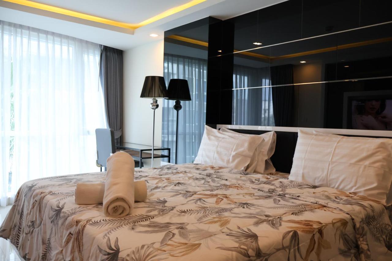 Grand Avenue By Nan Apartment