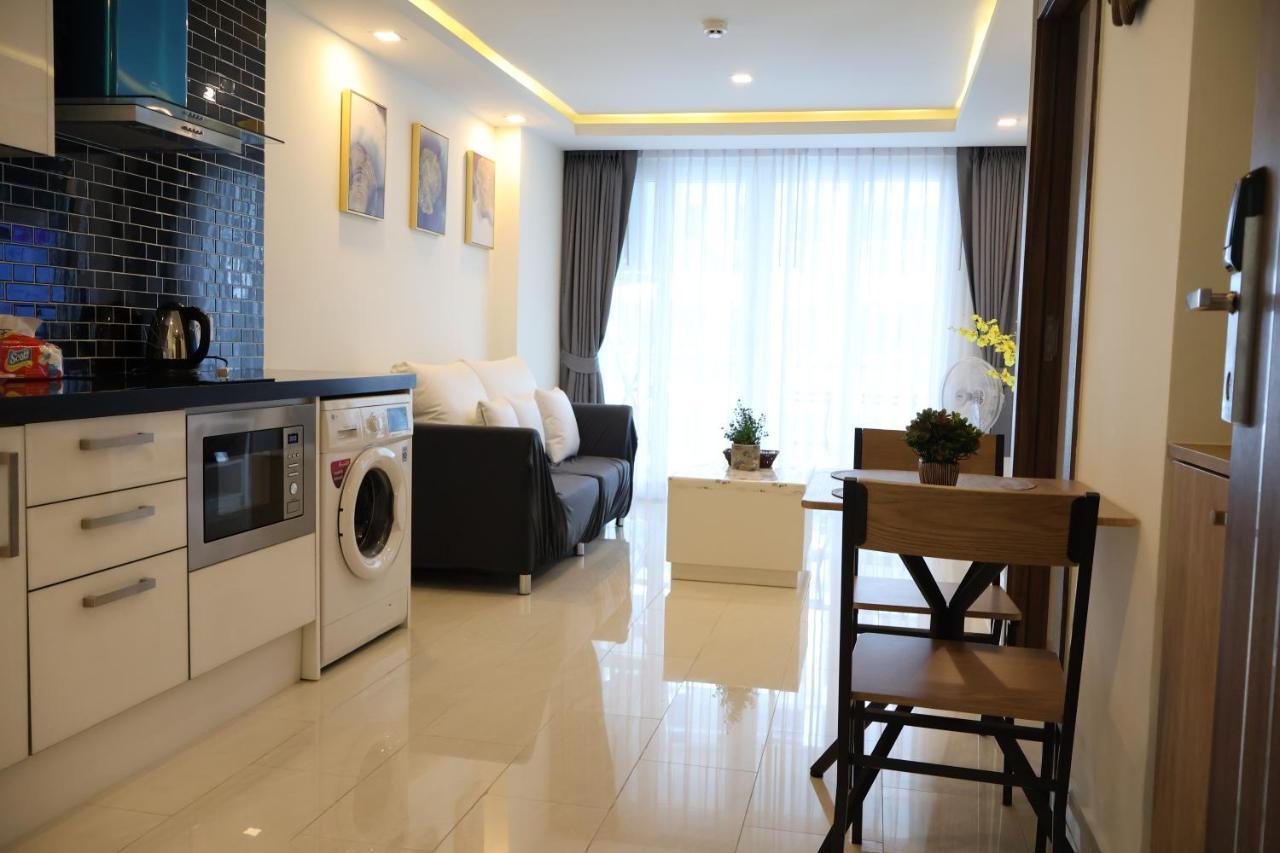 Grand Avenue By Nan Apartment *