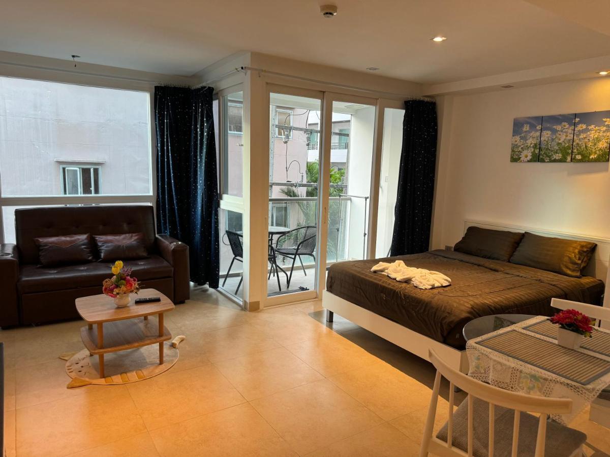 Apartment 芭提雅中心地带 Centara Avenue 一房公寓3楼 紧邻海滩, 酒吧街, 智能电视 Pattaya