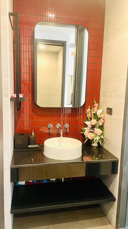 The Edge 2025 New Apartment *