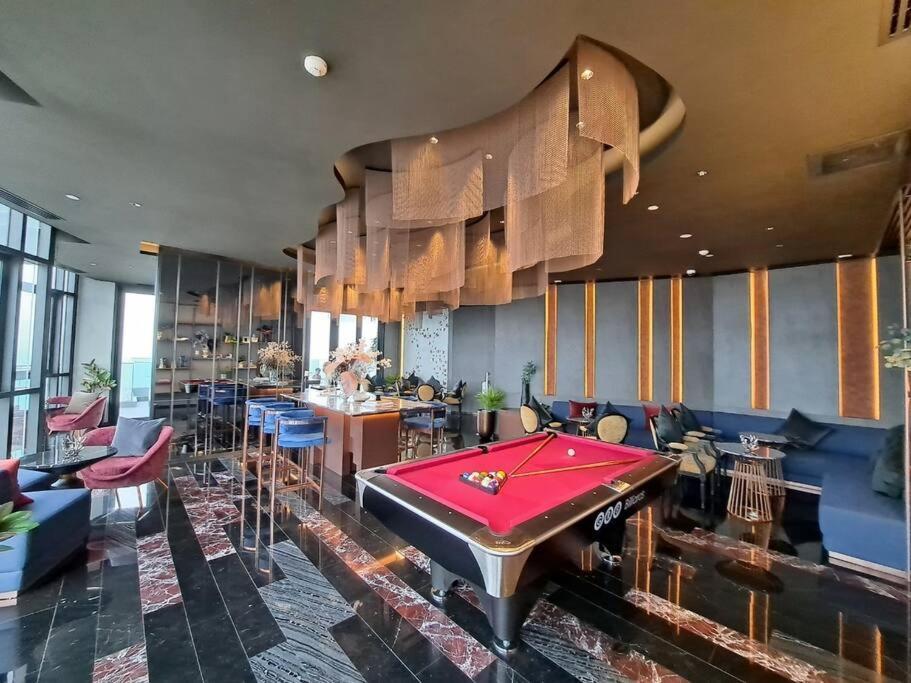 Downtown Chic High Floor #es54624 * Pattaya