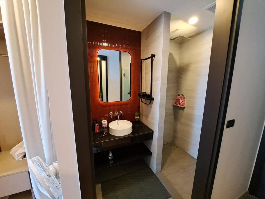 Downtown Chic High Floor #es54624 * Pattaya