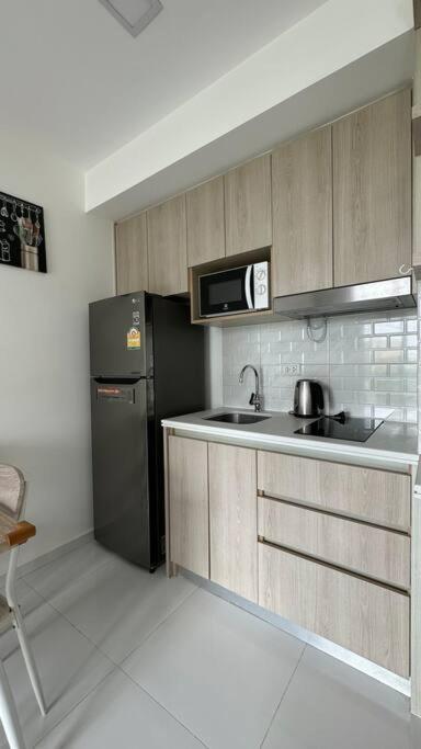 Cosy 1 Bedroom Pratamnak Area Apartment