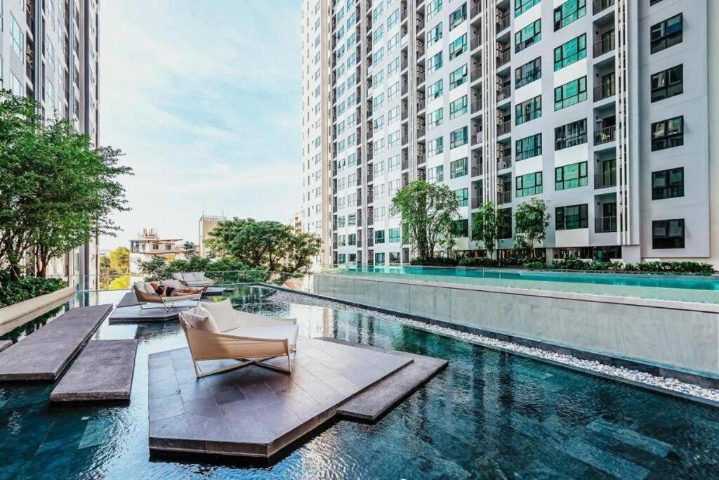 Sea View With Large Balcony @ Pangsapuri