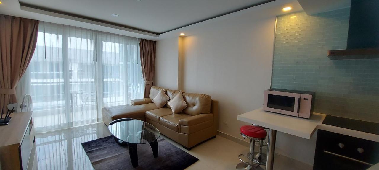 Grand Avenue - Luxury - 2 Bedroom 2 Baths - Pool-view Pattaya
