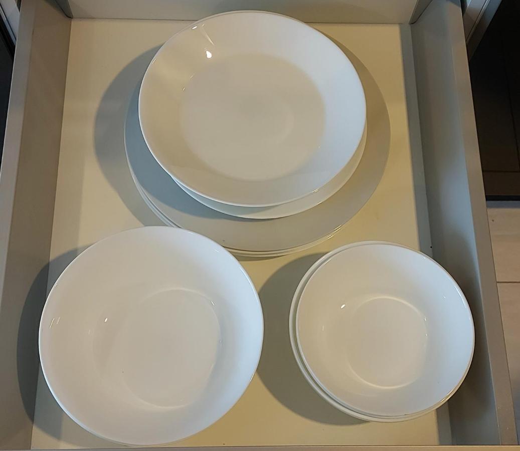 Grand Avenue - Luxury - 2 Bedroom 2 Baths - Pool-view