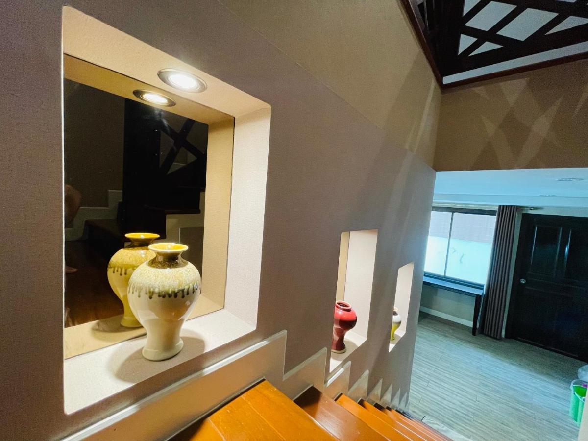 Villa Baan Natcha Pool Center *