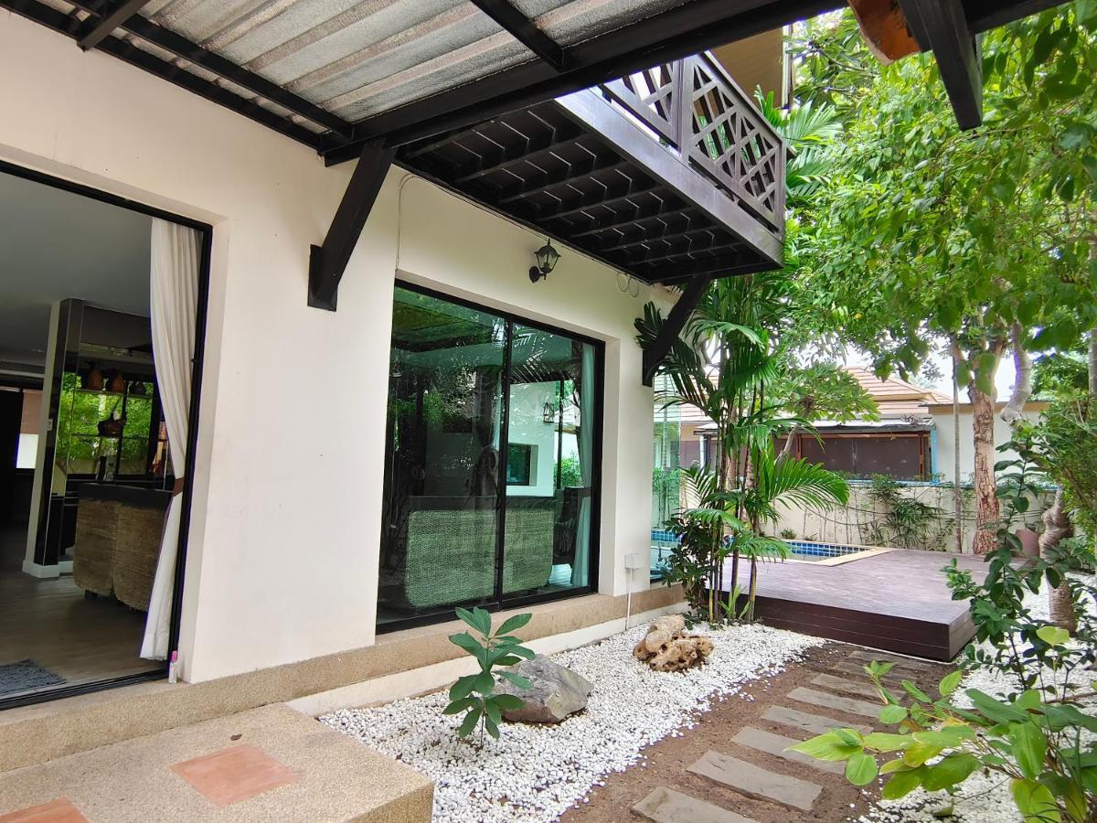 Baan Natcha Pool Center Villa Pattaya