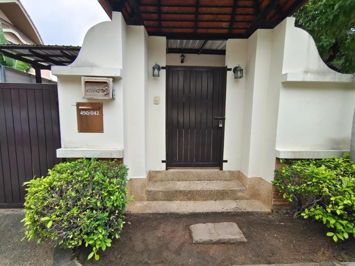 Baan Natcha Pool Center Pattaya