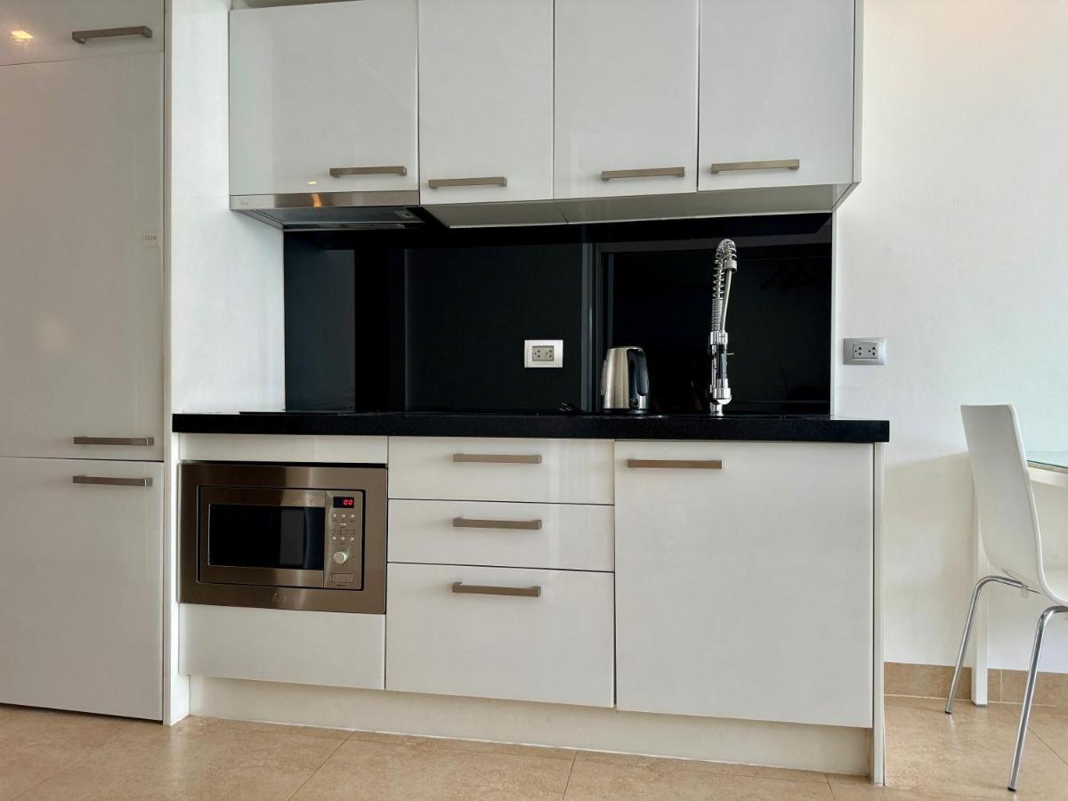 Centara Avenue Residences 1 Bedroom Center Near Shopping Mall *
