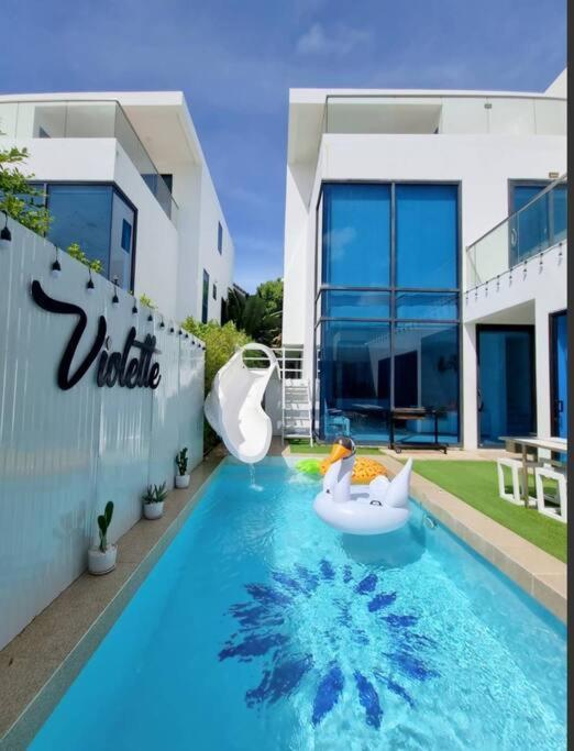 Hotel Plam Spring Pool D26 Pattaya