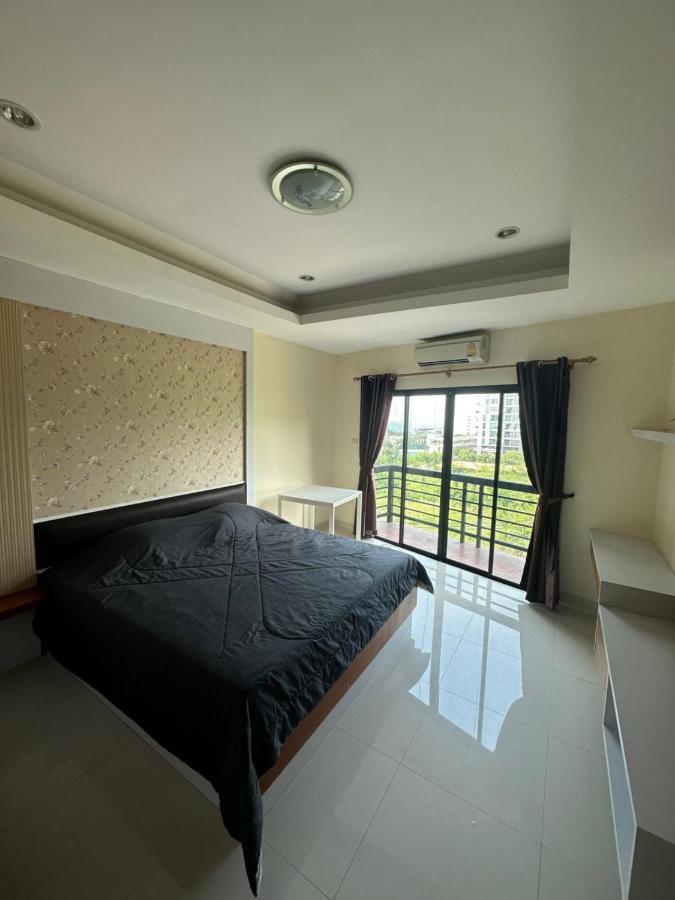 Apartamento Prautamnak Grand Pattaya