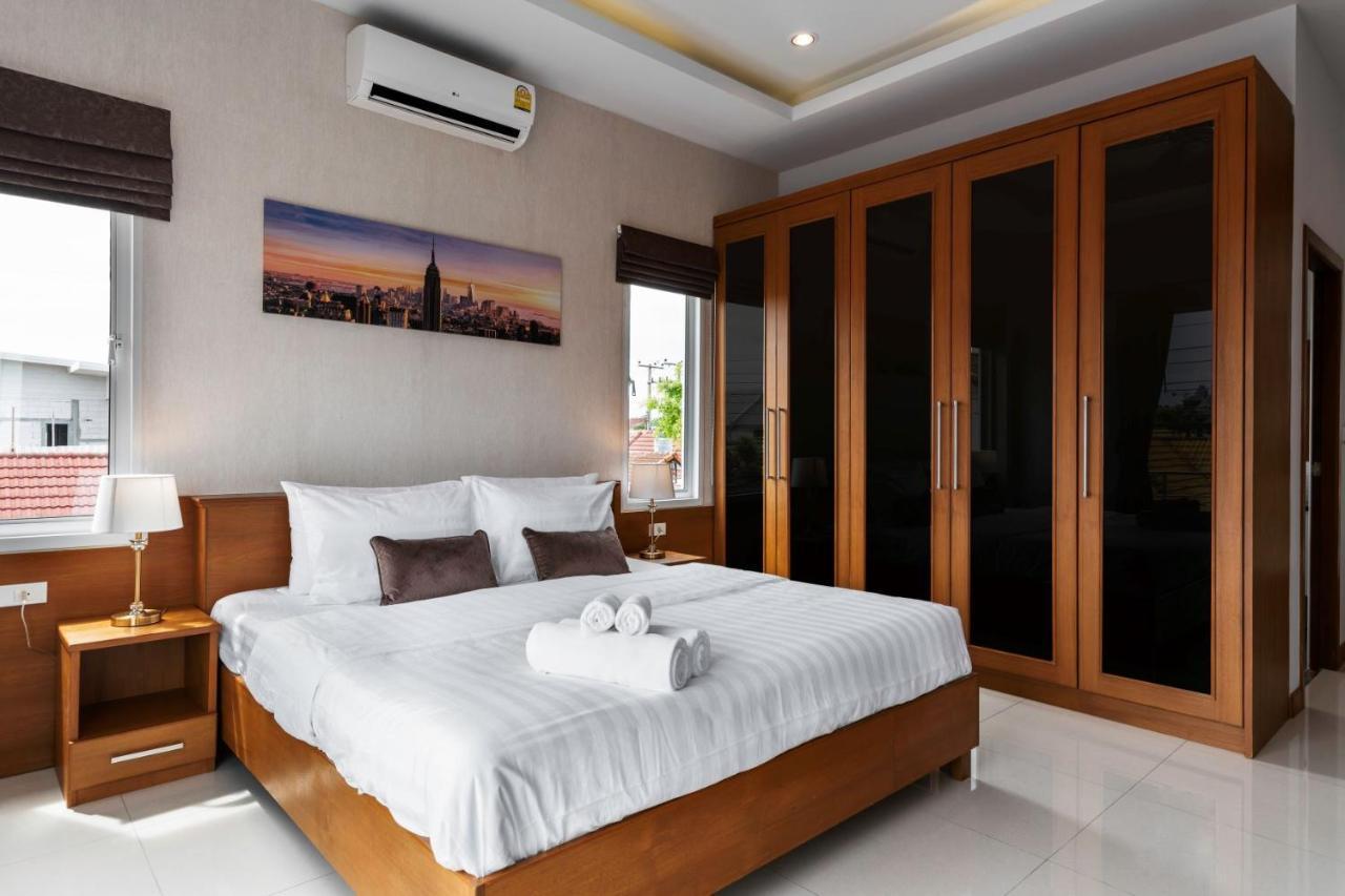 Villa Aura 5卧独栋泳池别墅近步行街walking St. Pattaya