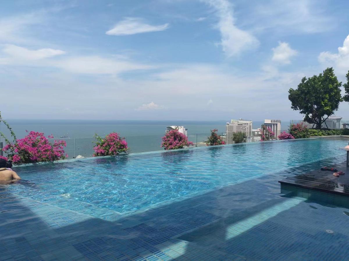 Apartment Pattaya市中心/临近海滩/无边泳池/家具齐全/24小时安保 Pattaya