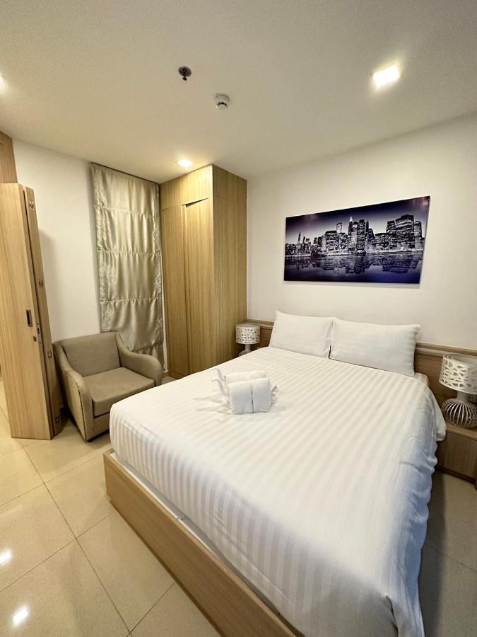 Garden Tower By Saowanee