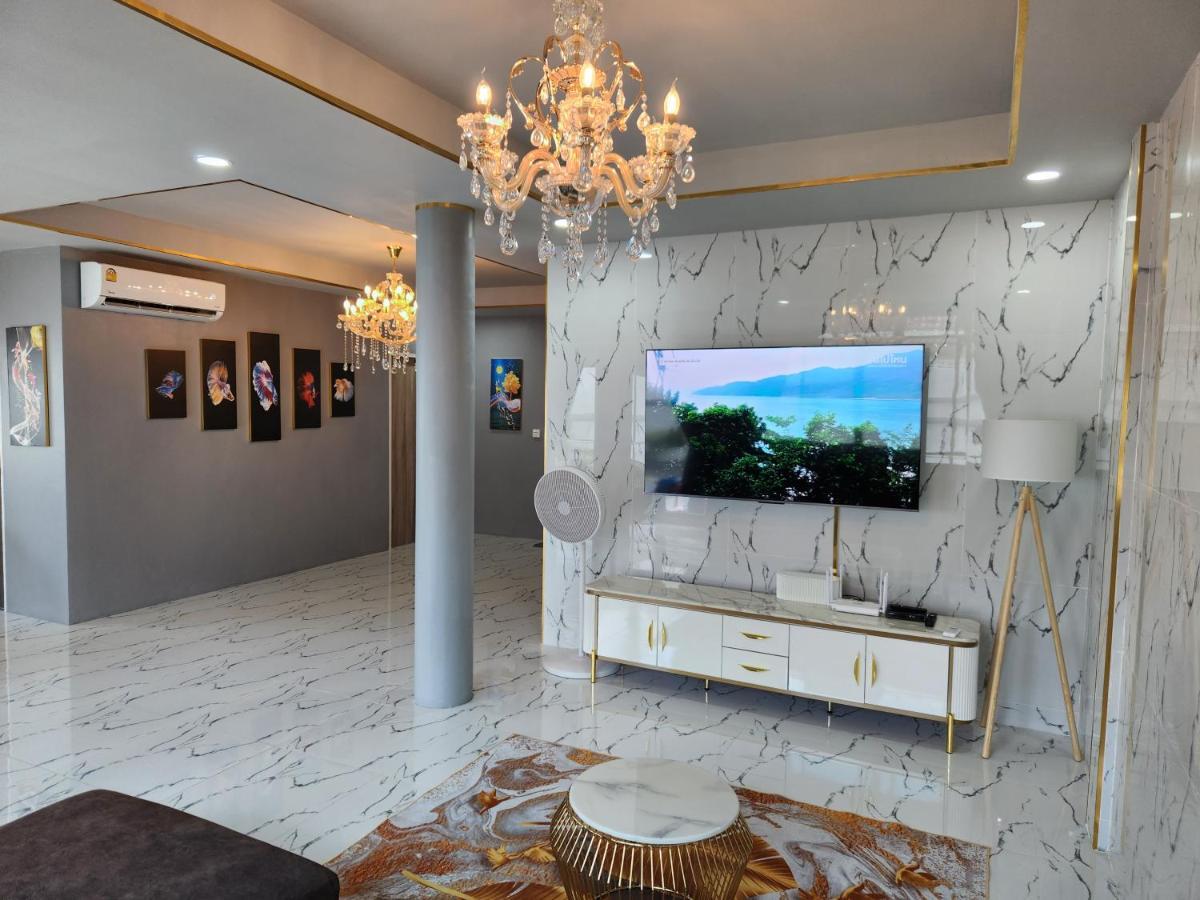 Tawan House