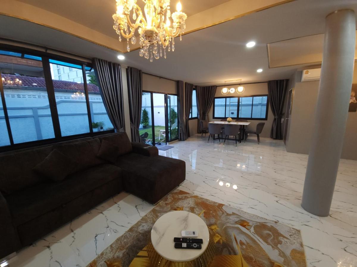 Holiday park Tawan House