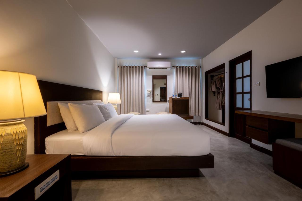 Rb Hotel 3*