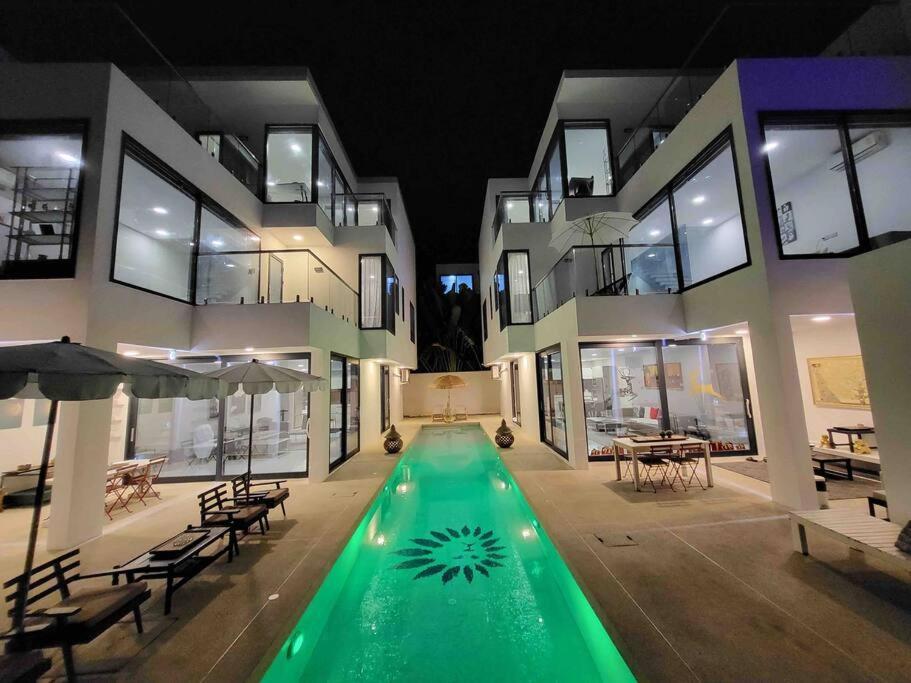 棕榈泉 Yishu 8br Pool 한국어가능 *