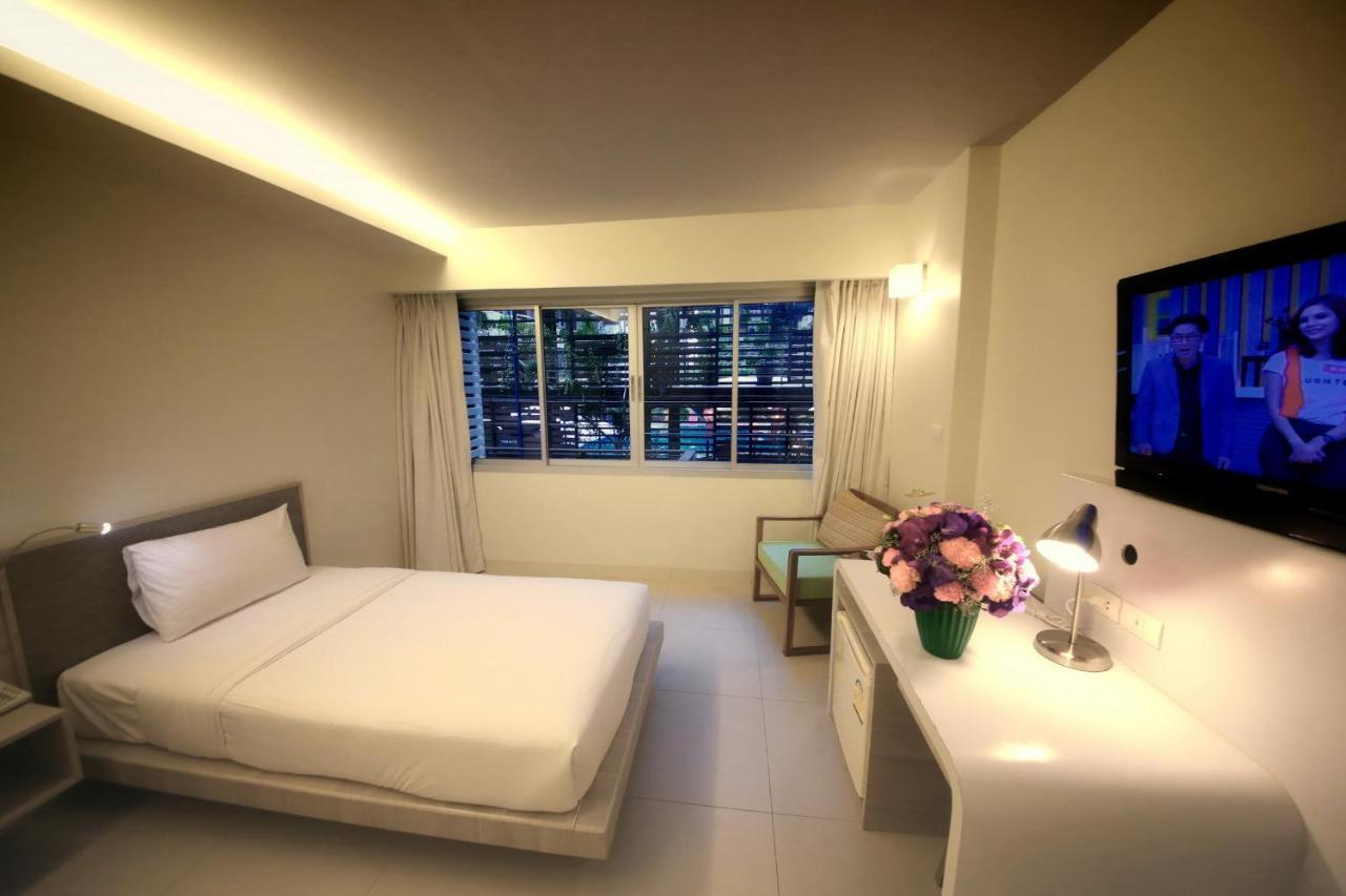 Sunshine & Residences Hotel