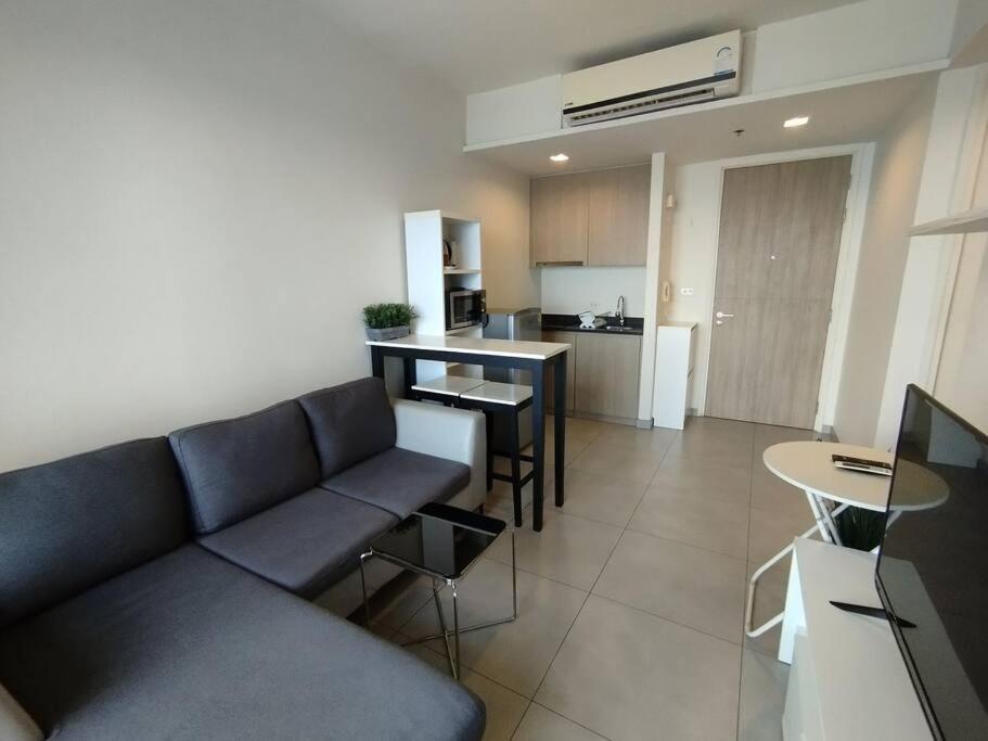 Seaview Apartment