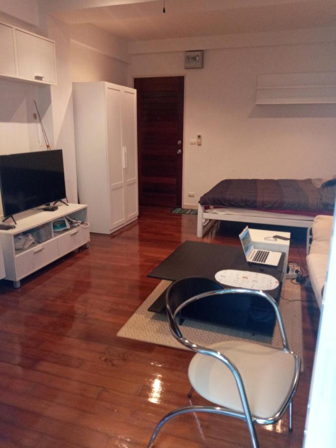 Apartment студия. пратамнак хилл. *