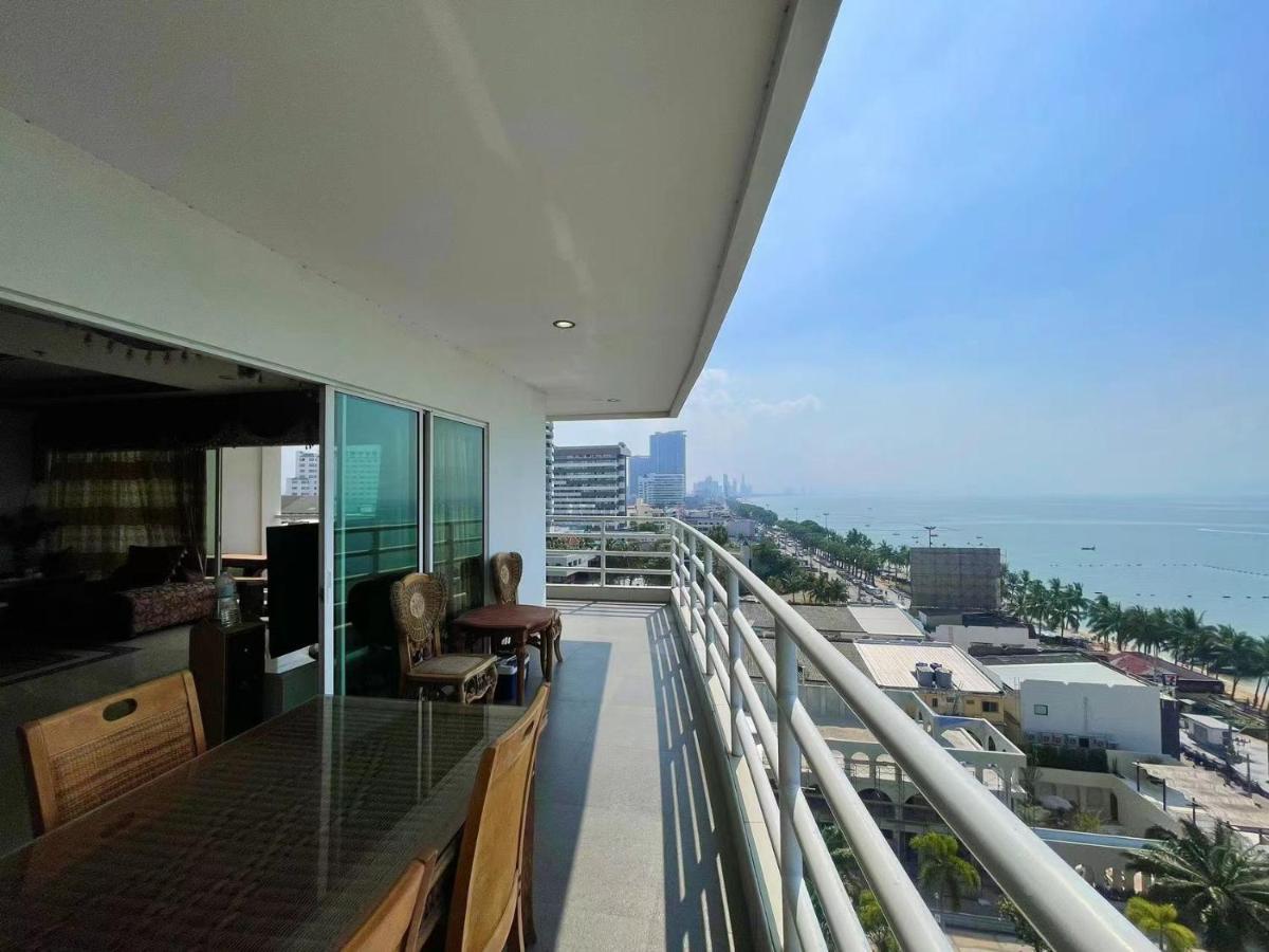 Beautiful Sea View Front Pattaya