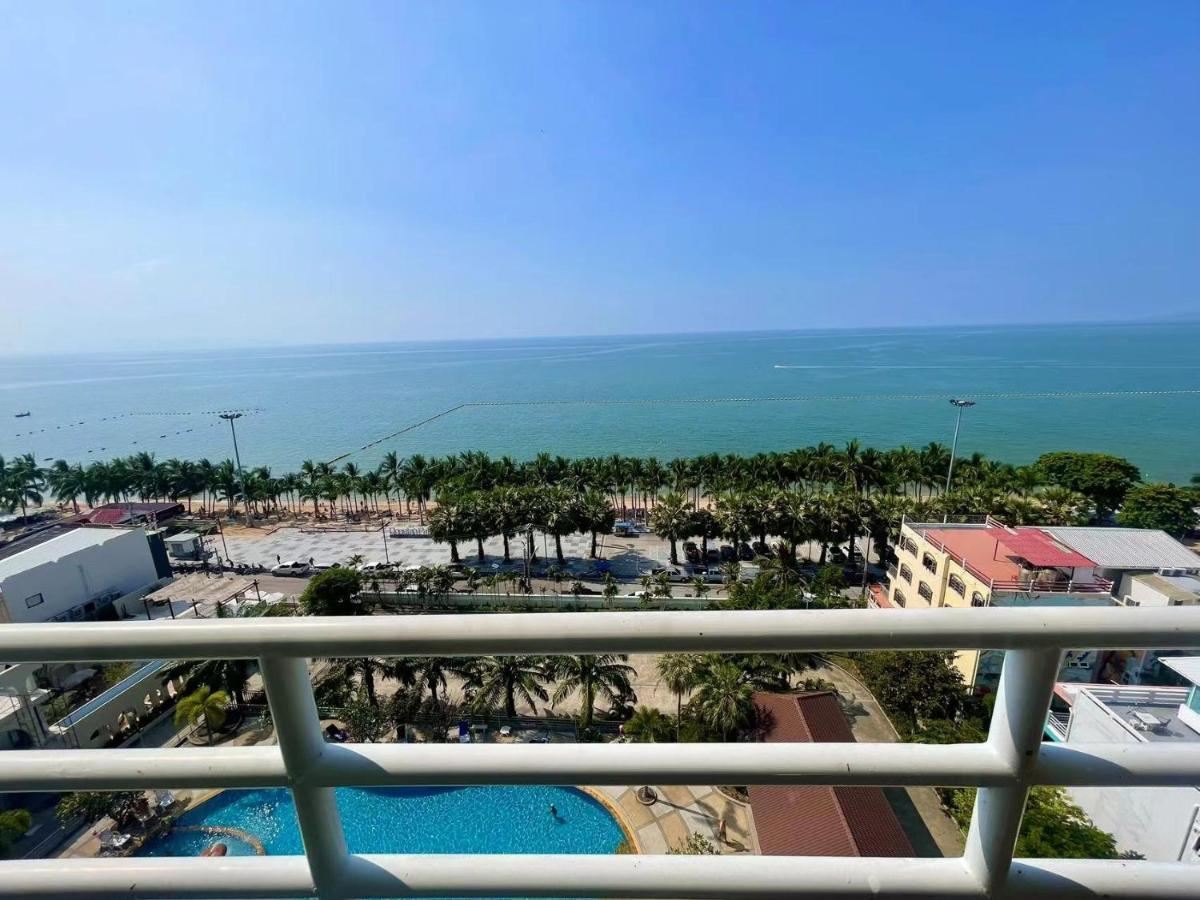 Beautiful Sea View Front * Pattaya