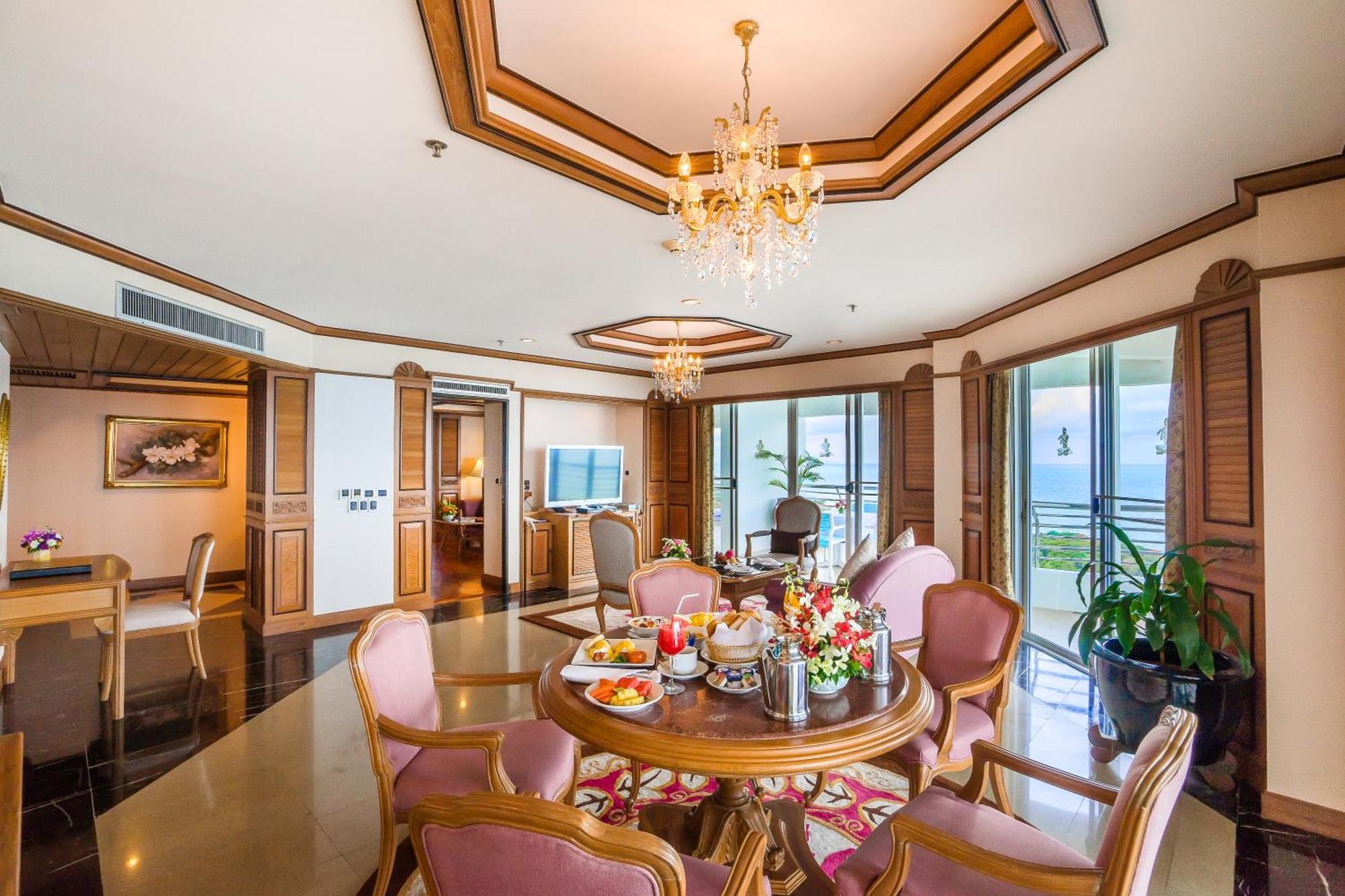 Hotel Royal Cliff Grand 5*