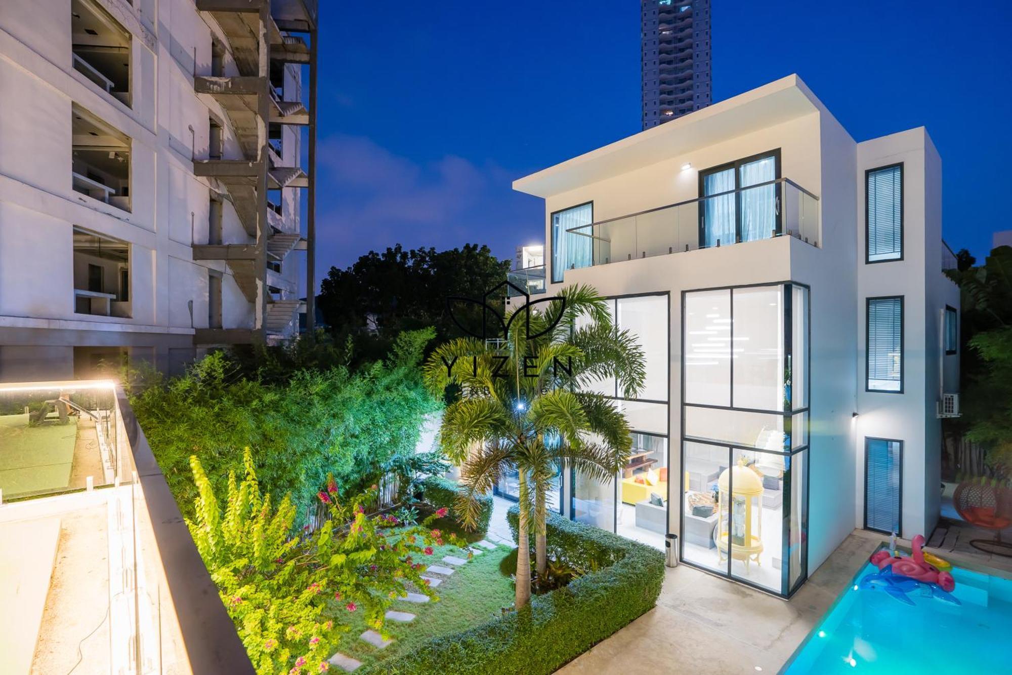 Yizen Vip Luxury Palm Springs In Pattaya