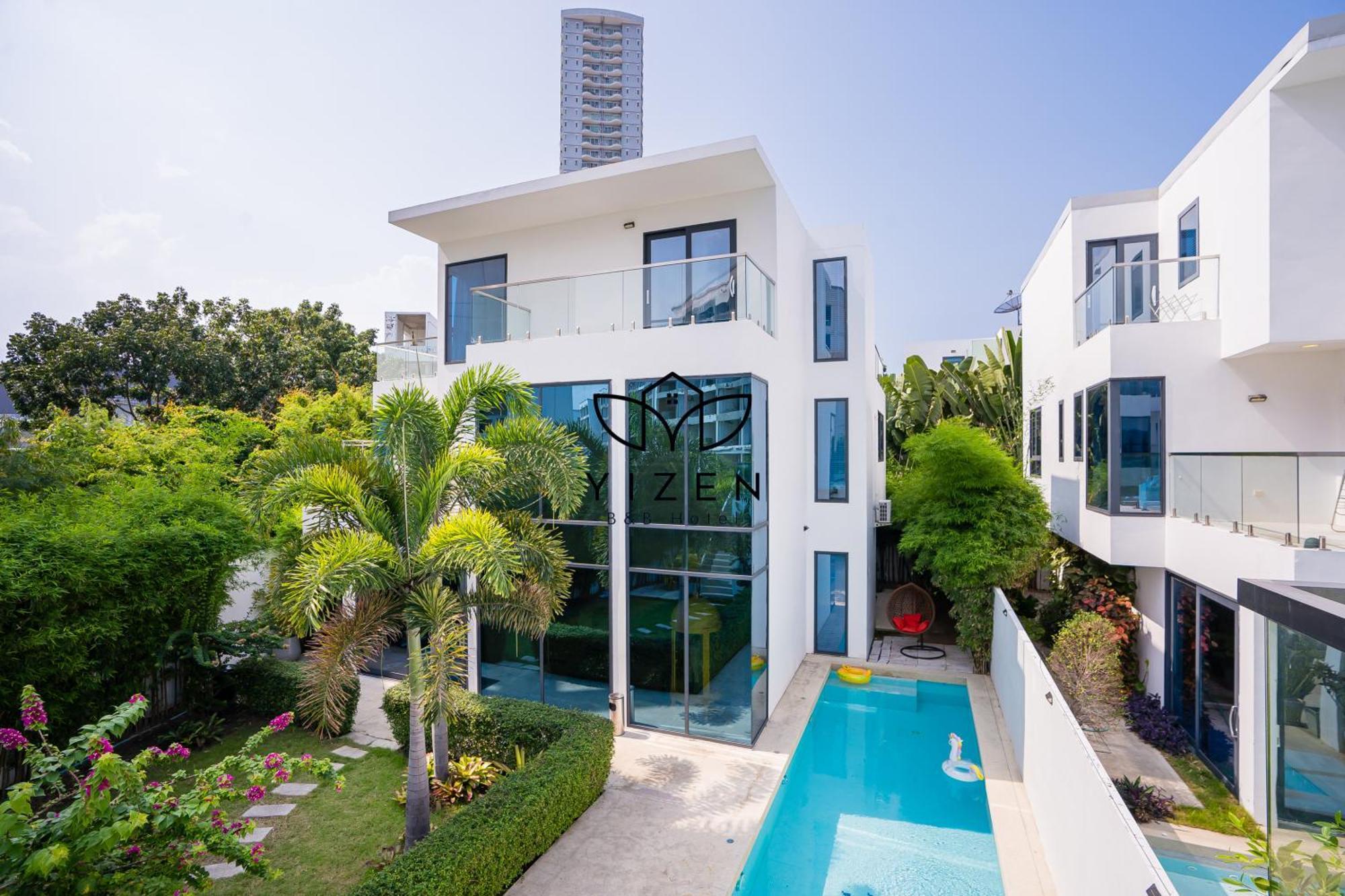 Yizen Vip Luxury Palm Springs In * Pattaya