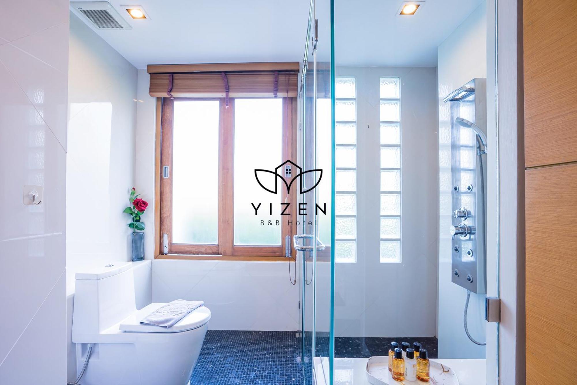 Yizen Beachfront Seaview