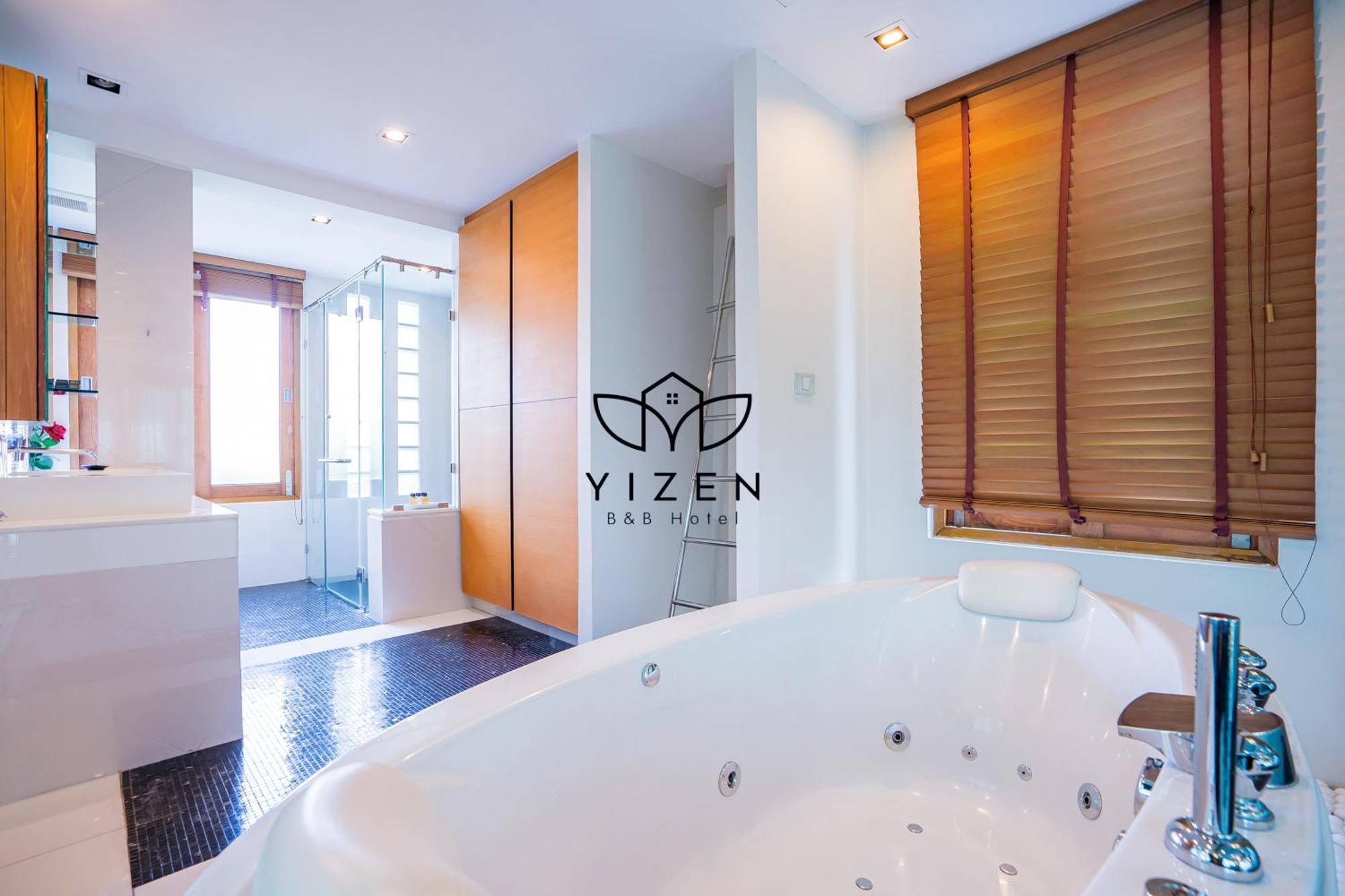 Villa Yizen Beachfront Seaview *