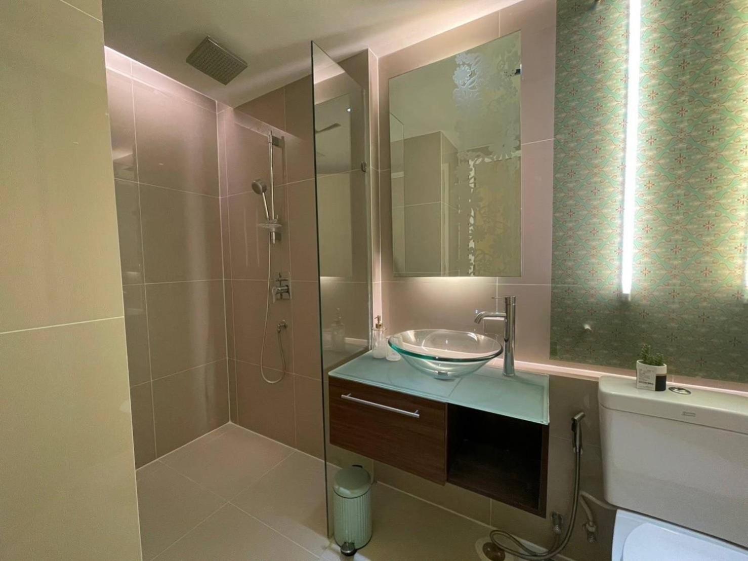 Grand Caribbean 19 Floor
