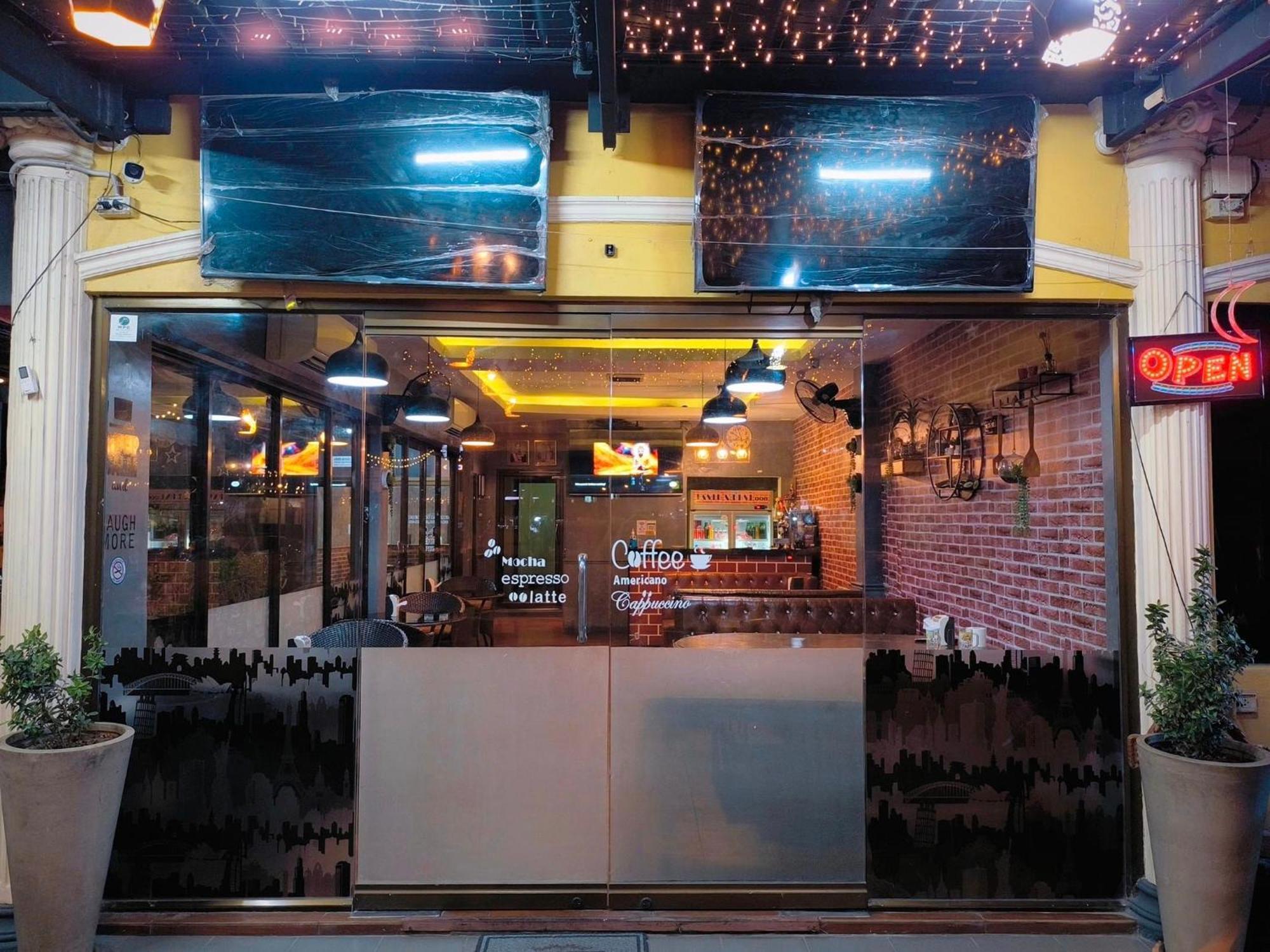 Pauna Pattaya