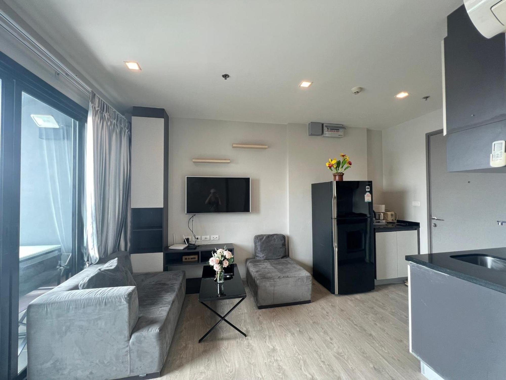Apartment Downtown Lux Fun 2bedroom Rooftop Pool #taa16710 *