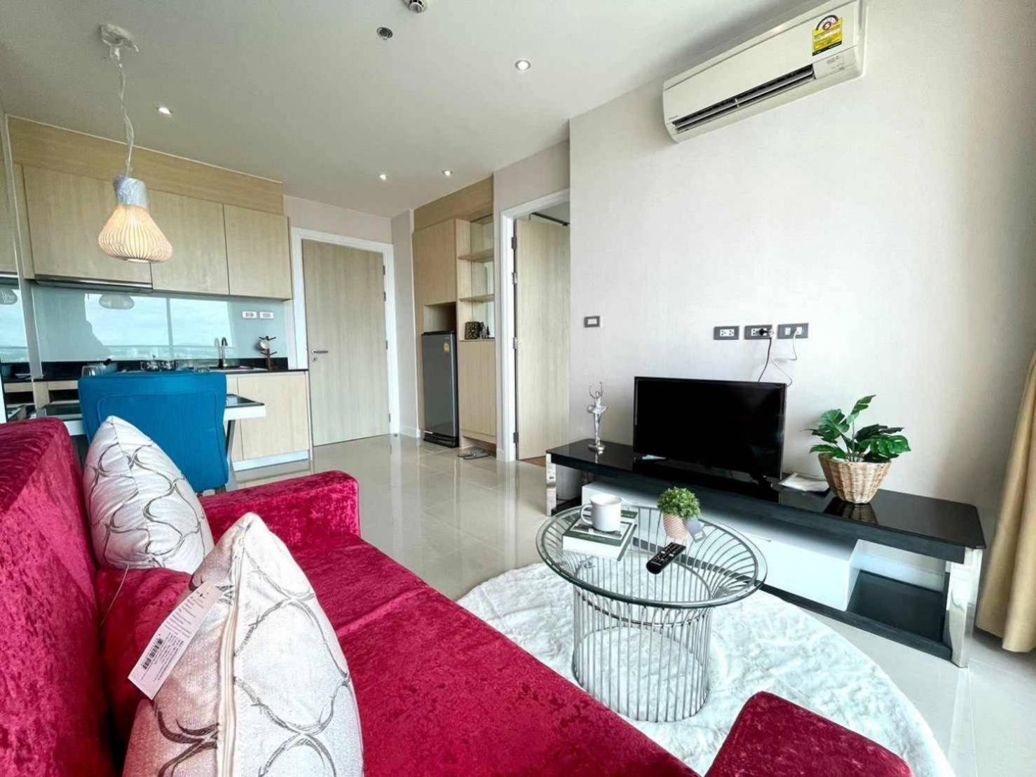 Grand Caribbean 19 Floor Apartment Pattaya
